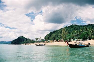 20 Thailand 2002 F1010028 Ausflug Krabi Strand_478